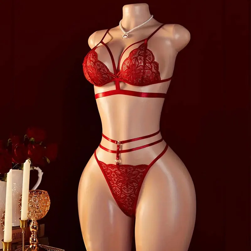Pakaian Dalam Wanita Ultra Tipis Tanpa Jahitan Set Seksi Merah Anggur Kostum Intim Bra Kit G-String Lingerie Erotis Renda Setelan 2 Potong