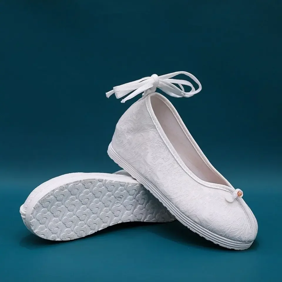 Zapatos de mujer, accesorios de perlas lisas, zapatos florales de fondo plano, tela interior elevada, zapatos Hanfu para caminar, accesorios Han