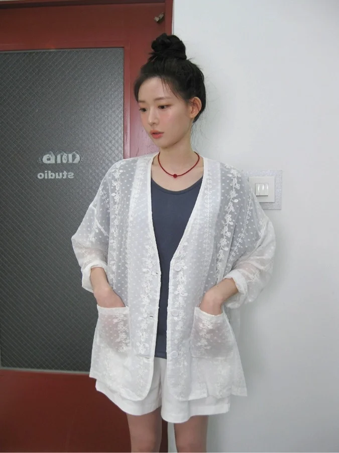 

Women's ort Sve Embroidered Lace Hook Flower irt Jaet Summer New Double ket Sun Protection Top Comfortable Regula...