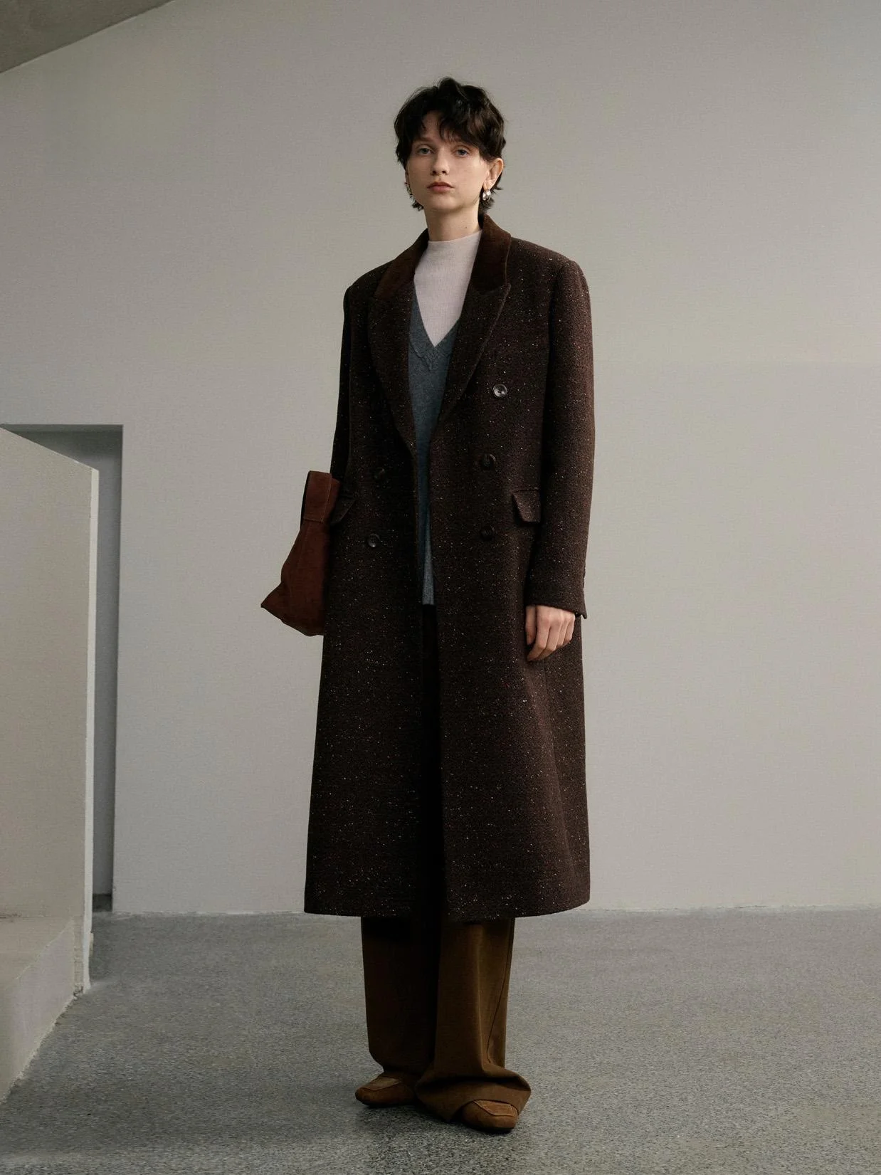 

Женское шерстяное пальто QFKQ в стиле ретро, повседневный костюм, прямой крой, длинное, новое, модное, для работы, зима