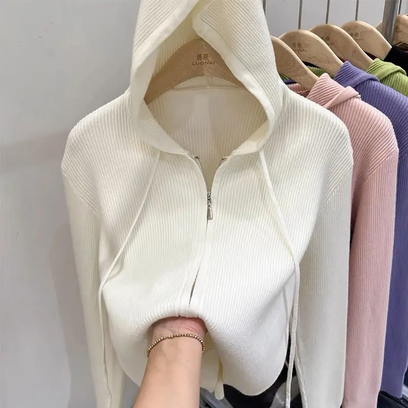 

Вязаный кардиган с капюшоном, женский свитер, одежда на весну и осень, новый дизайн, нишевый короткий топ, куртка