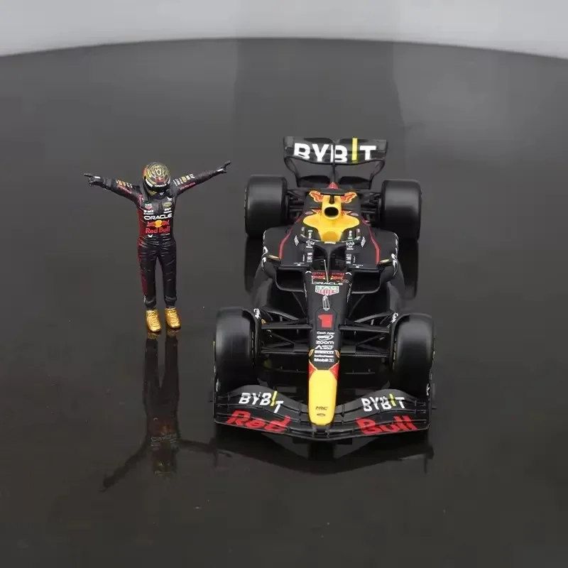 In Stock 1:24 2024 Bburago F1 Miniature Red Bull Rb19 And Verstappen Pilot Figuaine Alloy Diecast Model Toys Christmas Kids Gift