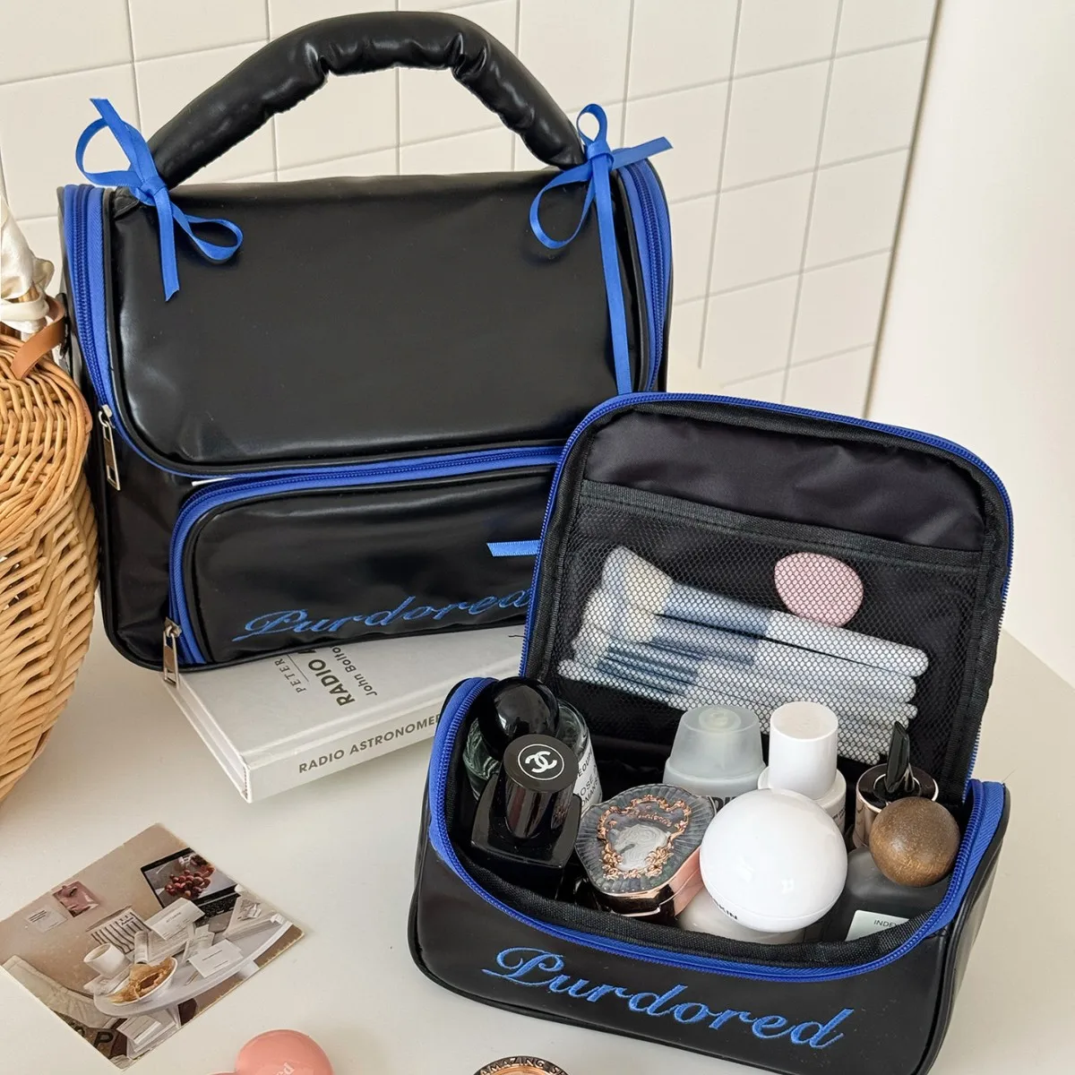 PU leather ballet-style makeup bag, cute little bow design, portable multi-functional water-resistant toiletry bag for girls