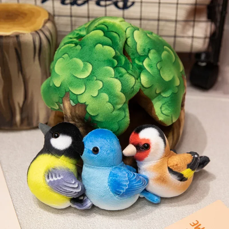 10Cm Kleine Vogels In De Boomstronk Pluche Speelgoed Kleurrijke Vogel En Nest Combinatie Pluche Speelgoed Home Decor Cadeau