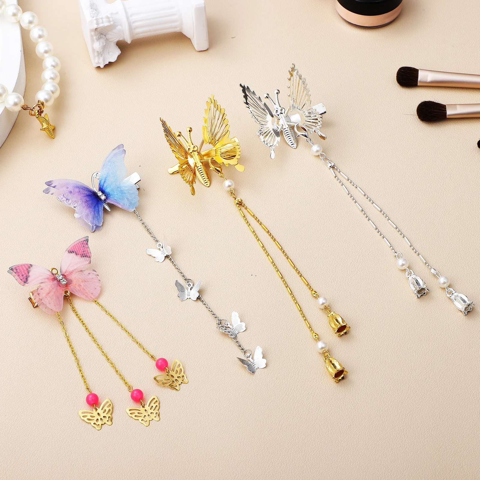 

8pcs Butterfly Hair Clips 3D Moving Tassel Metal Barrettes For Women Hairpins Party Wedding Banquet Headdress Styling