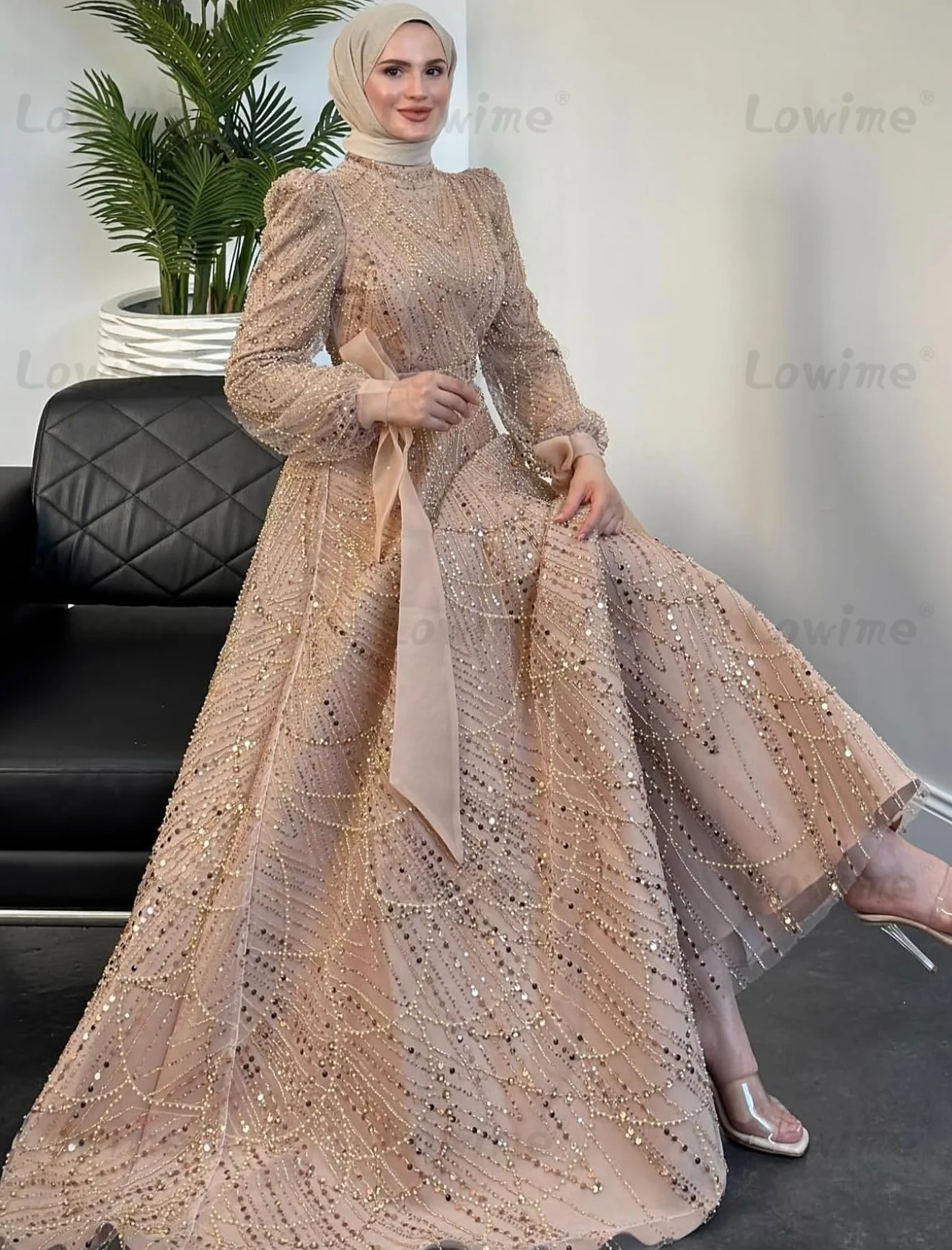 Arabska Dubajska Sukienka Wieczorowa z Koralikami dla Kobiet 2026 Formalna z Wysokim Dekoltem Długie Rękawy Linia A Suknie na Bal Studniówkowy Ślub Imprezę Szyte na Miarę