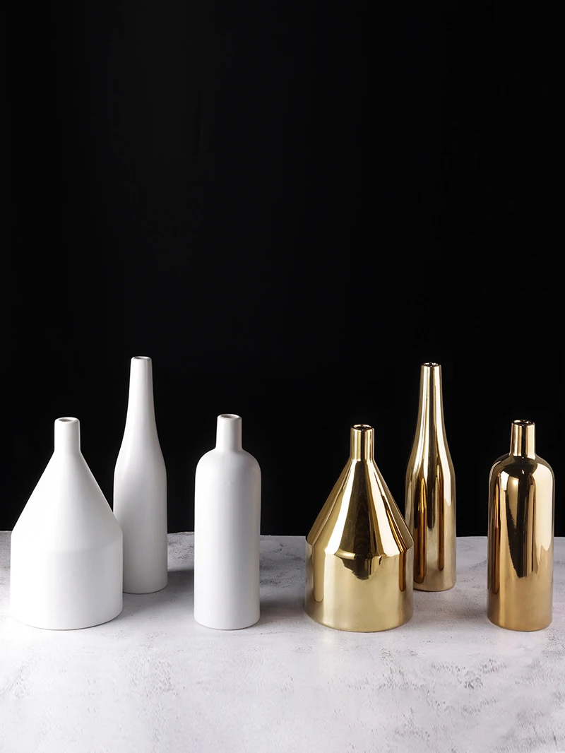 Modern Minimalist Nordic White Plated Gold Ceramic Vase Luxury Home Living Room Decorative Pieces Flower Pot Handcraft