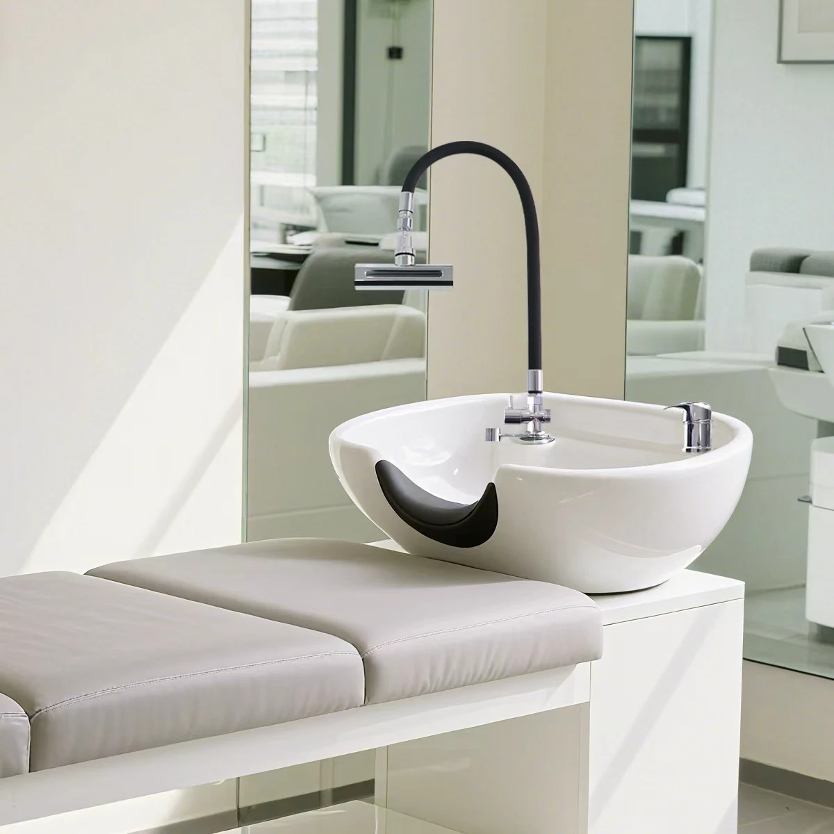 360° Rotatable Flexible Gooseneck Shower Head 4 Water Outlet Modes Waterfall Sprayer Nozzle for Barber Shop Hair Washing