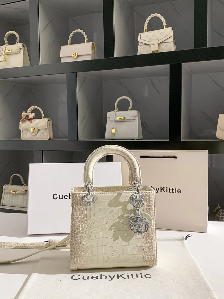 

Cueby Kittie Women's Crocodile Pattern oulder Bag Sli Cact Leather Bag 2025 New Faion Handbag Queen Bag