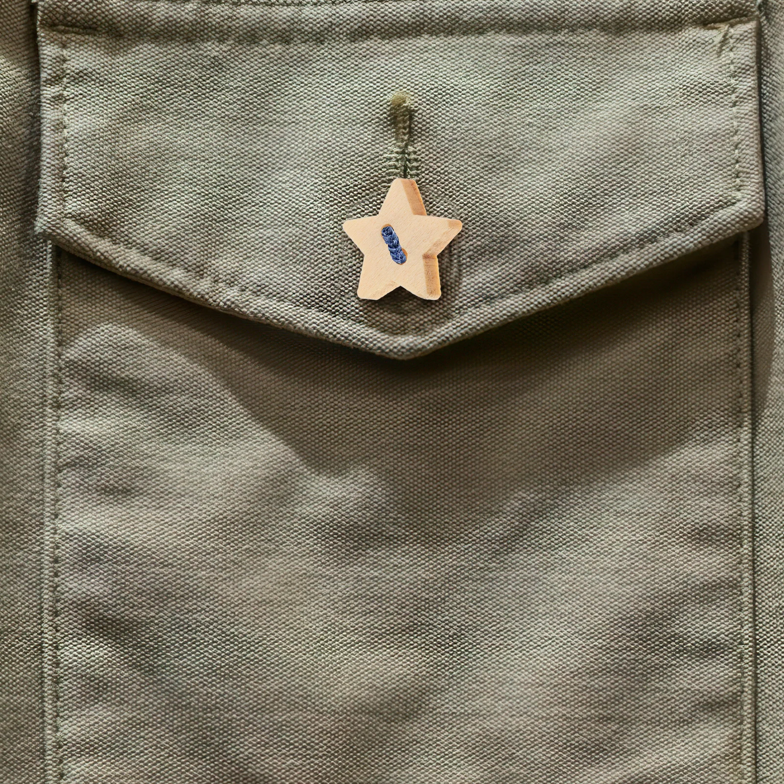 

200pcs Wooden Buttons Star Shaped Craft Supplies Eco Friendly Sewing Scrapbook Card Making Tiny Decorative Accessories