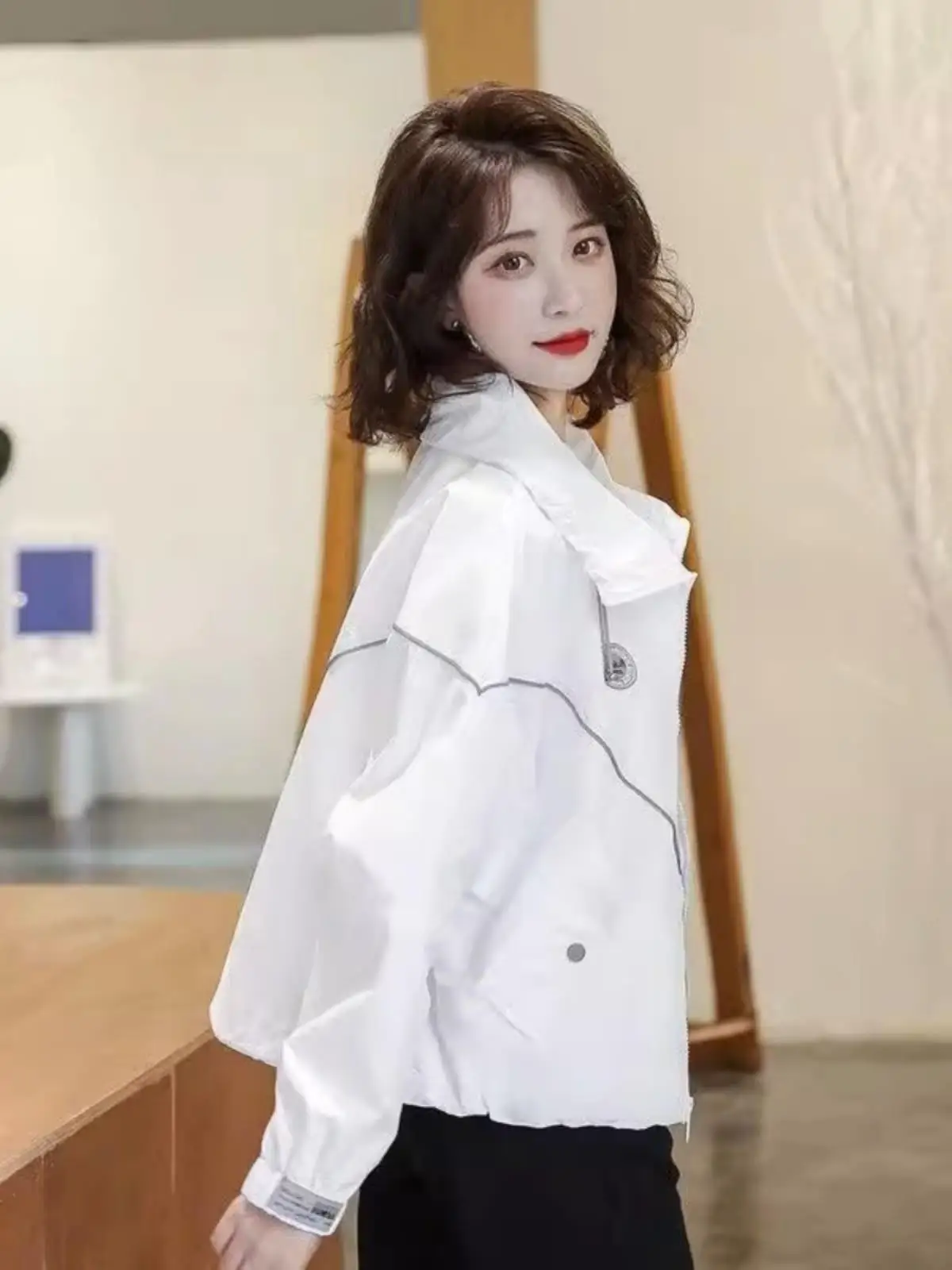 Lightweight Breathable Casual Women's Jacket 2026 New Summer Hat Baseball Uniform Top Comfortable Zipper Closure Long Sleeve