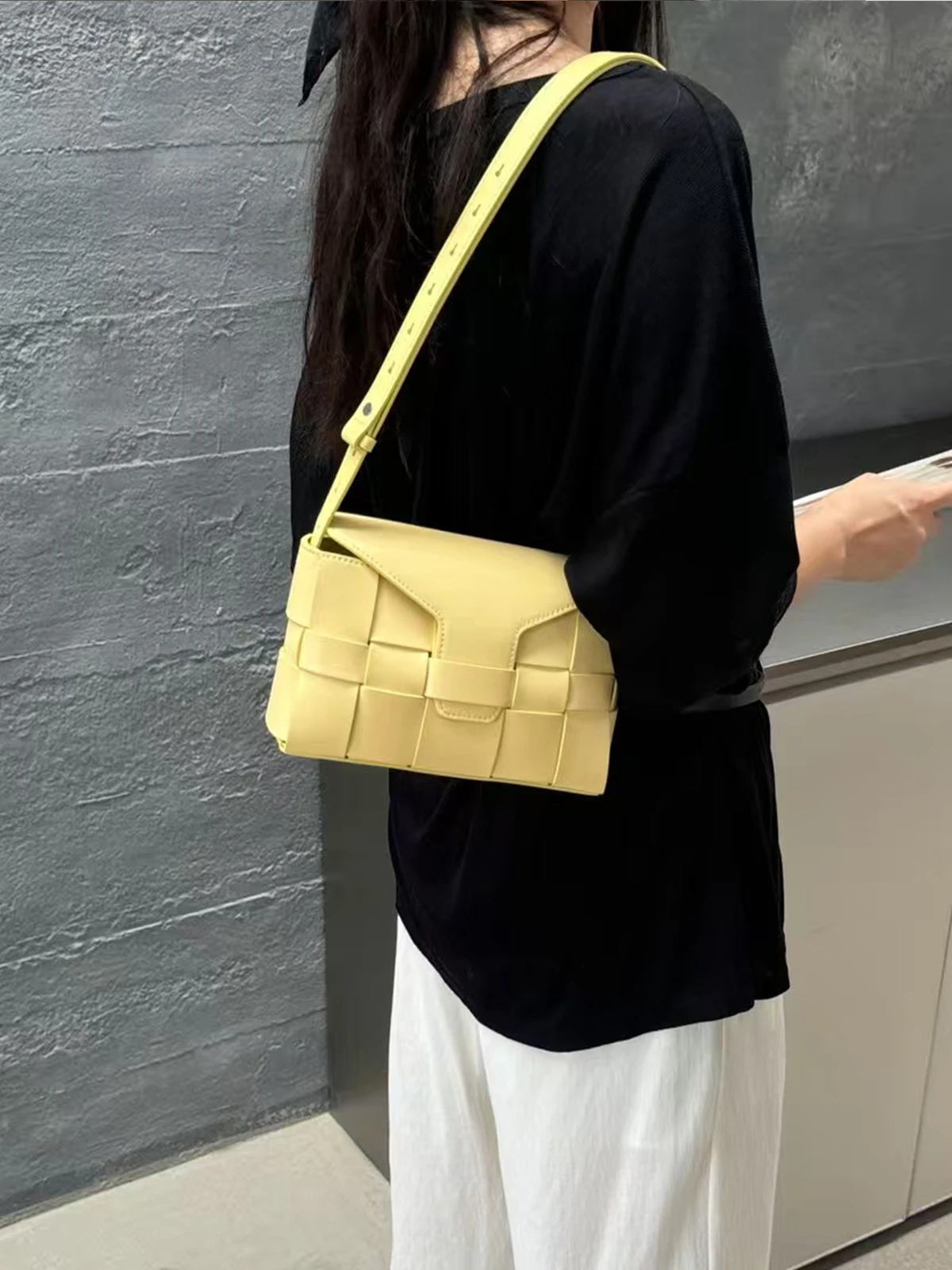 bolso-cruzado-de-cuero-tejido-a-mano-bolso-versatil-a-la-moda-para-mujer-bolso-de-hombro-informal-e-bolso-cuad