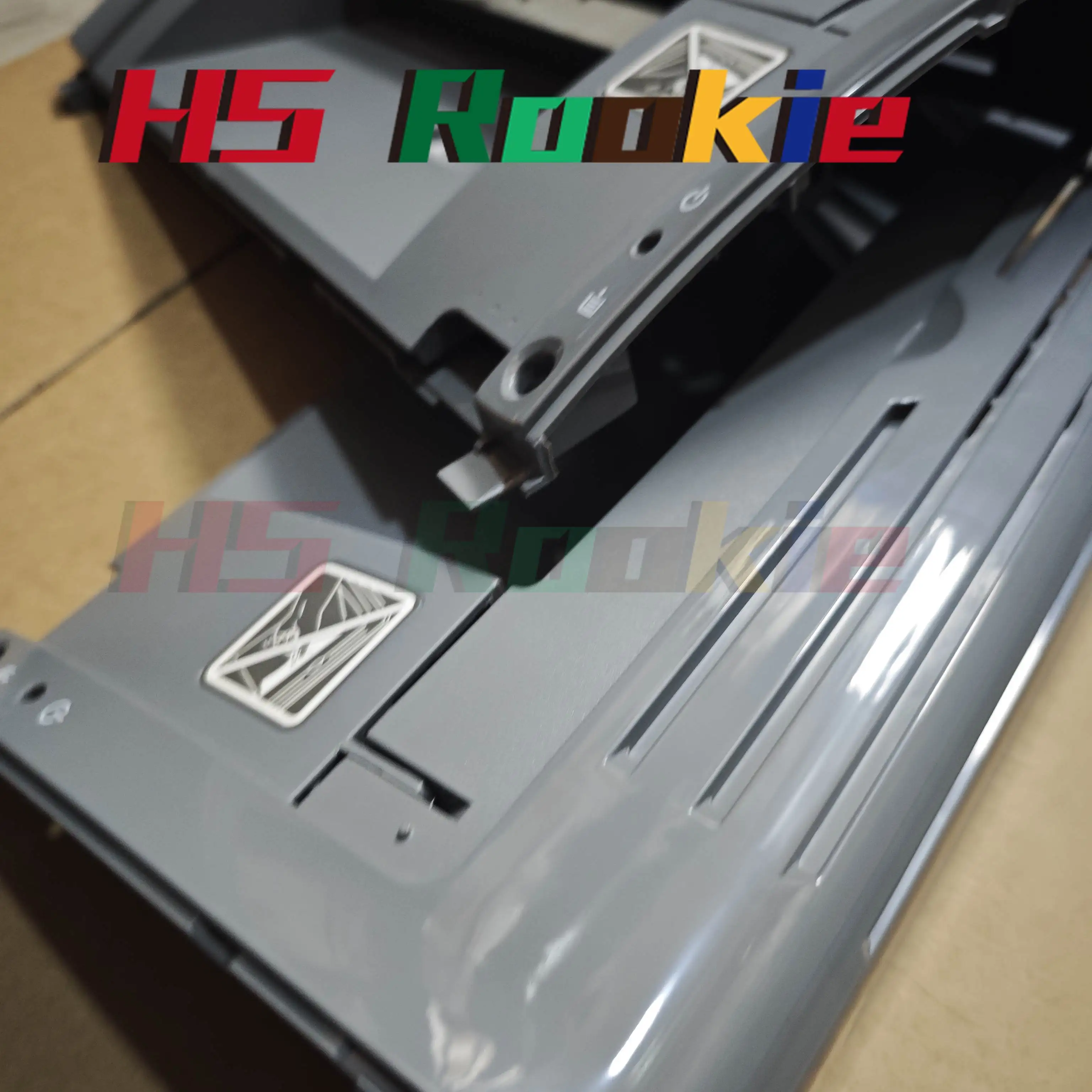 

1PCS RM1-2391-000 FACE DOWN COVER ASSY for CANON LBP2900 LBP3000 / LBP 2900 3000