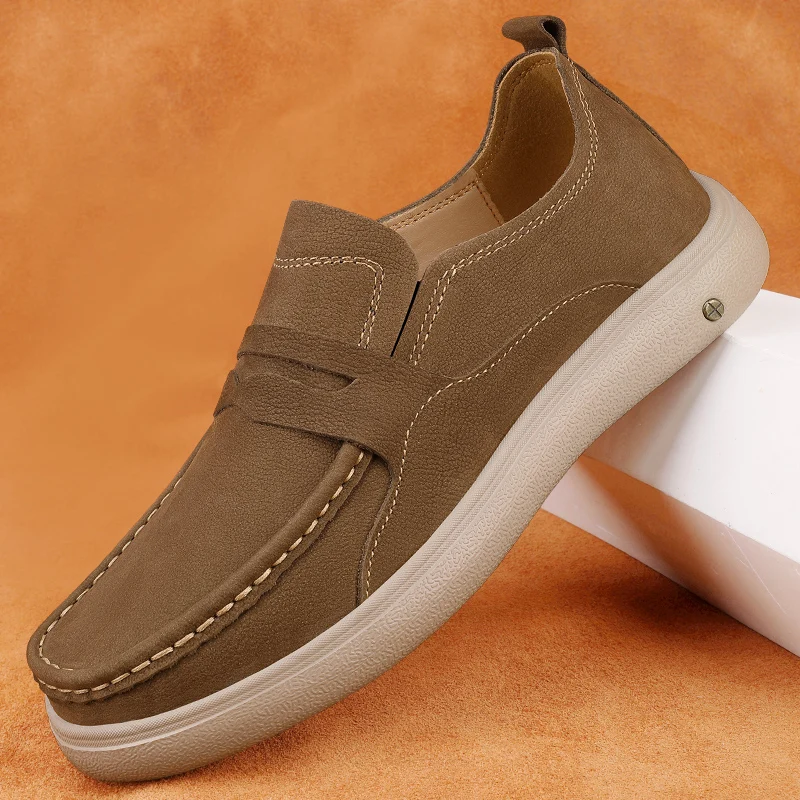 Spring New High Quality Men Round Headed Suede Leather Loafers Men's Top Layer Fashionable and Comfortable Casual Leather Shoes