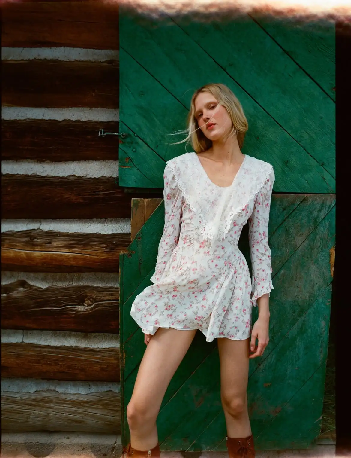 Boho White Floral Mini Dress V Neck Lace Ruffle Chest Long Ruched Sleeve Flared Cuff A-Line Elegant Summer Garden Party Dress
