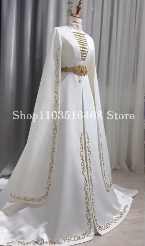 Tunisian Kaftan Embroidered Wedding Dress with Puff Sleeves Muslim Ivory Ingush Caucasian Ethnic Gold Appliqué Bridal Gowns