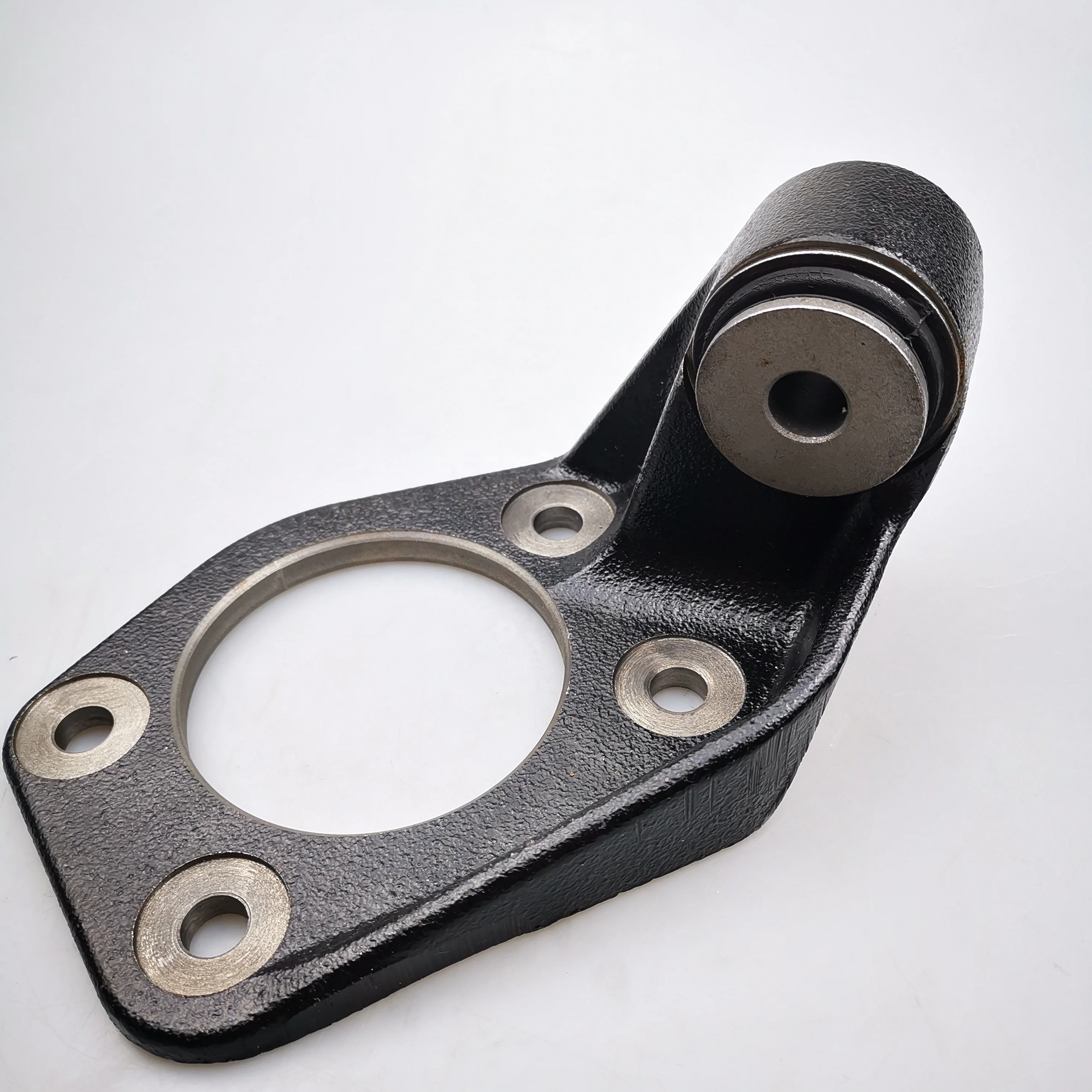 SAIC MAXUS T60 Original Front Axle Bracket C00089547 C00089548
