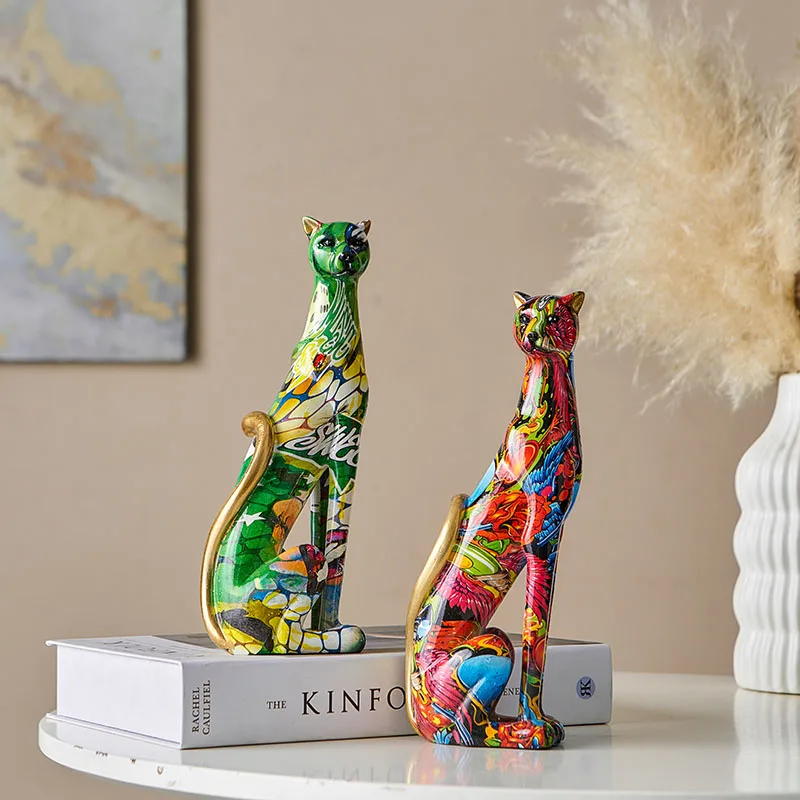 European Style Painted Leopard Sculpture Ornaments Abstract Art Animal Crafts Living Room Office Bookcase Leopard Ornaments  New view 4