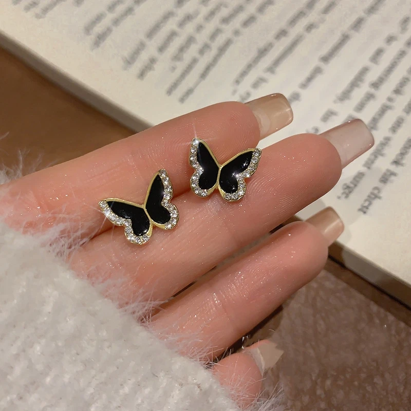 Black Enamel Women\'s Small Earrings Crystal Side Mini Butterfly Lovely Animal Shape Tiny Stud Earrings for Girls boucle d\'oreill