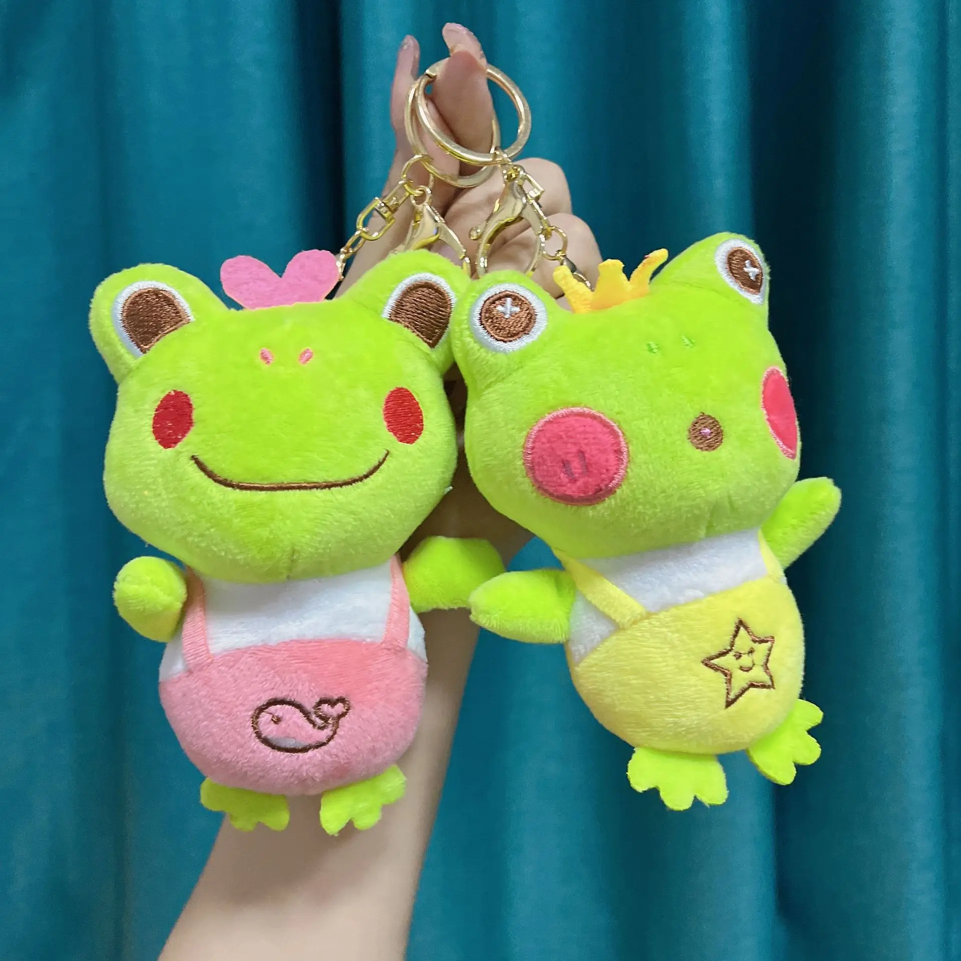 

40pcs/lot Wholesale Cute Big-Eyed Frog Bag Pendant Stall Doll Small Plush Toy Key Chain,Deposit First to Get Discount much