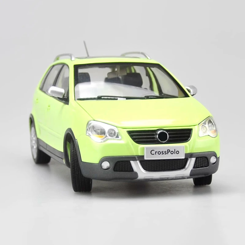 Diecast 1:18 Scale Alloy CROSS POLO Car Model Simulation Toy Finished Product Gift Collection Static Model Display Souvenir