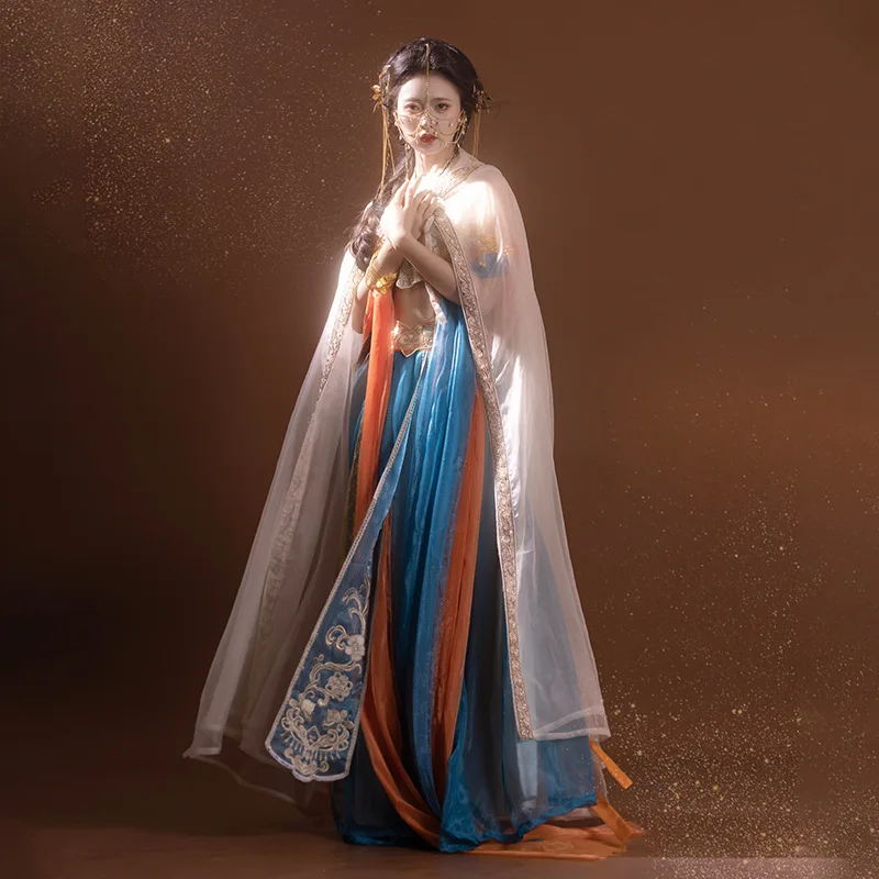 

Women in Hanfu[Western Regions Goddess]Exotic Hanfu Western Han Element Heavy Industry