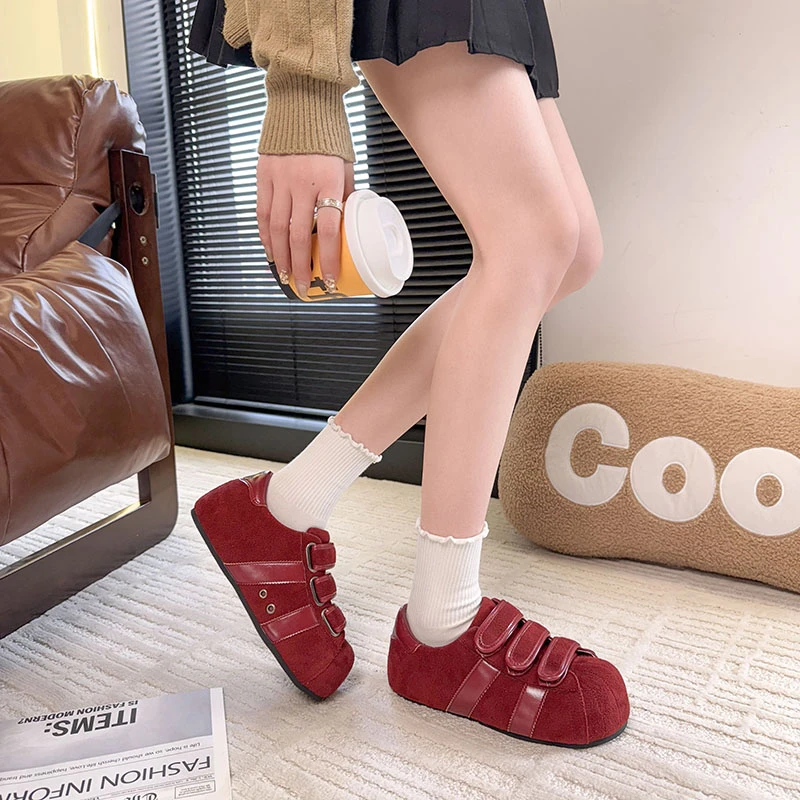 

Flat-bottomed Round-toed, Fashionable, Versatile, Comfortable, Anti-slip, Breathable, Sporty and Casual Women's Single Shoes