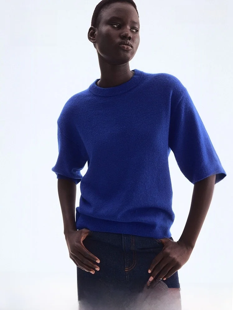 

Модная вязаная женская футболка HM, новинка весенней коллекции, повседневная, свободного кроя, из смесовой ткани (полиэстер, акрил, шерсть, спандекс), стандартной длины.