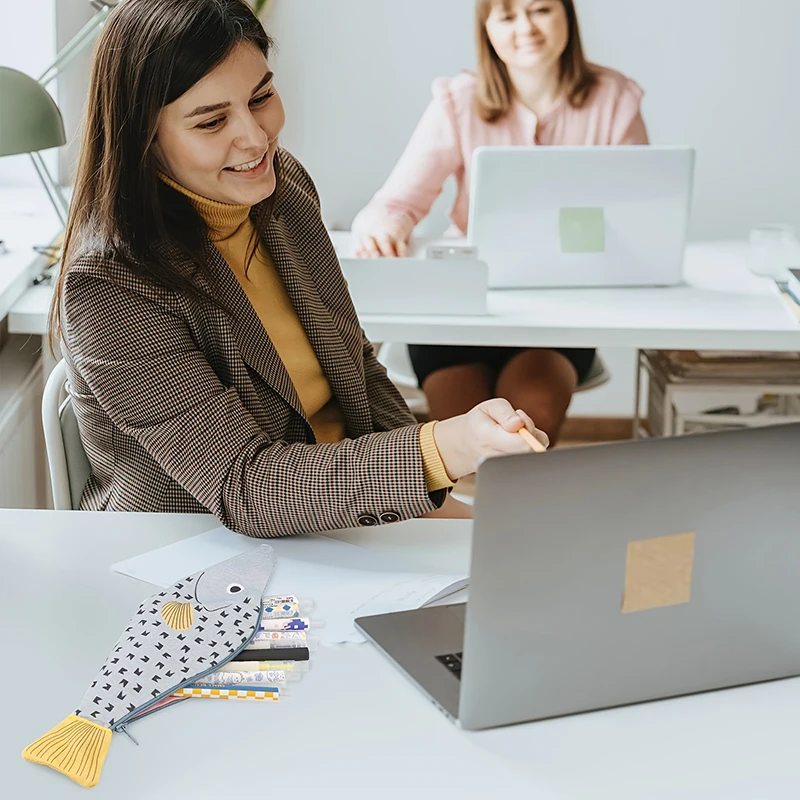 Estuche de lápices divertido con forro de espina de pescado simulado, estuche de lápices con forma de pez, monedero de pescado, regalo de cumpleaños