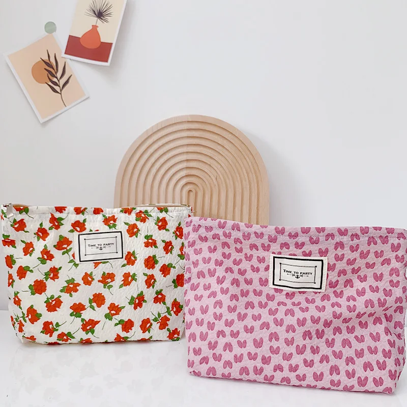 Korean Floral Print Women Cosmetic Bag Makeup Storage Bag Large Toiletry Bags Female Beauty Case Canvas Cosmetic Pouch Organizer