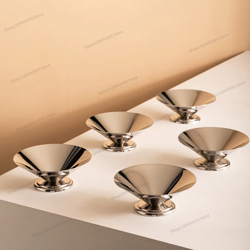 For stainless steel creative snack bowl European light luxury fruit tray dried fruit tray household stainless steel dessert cup