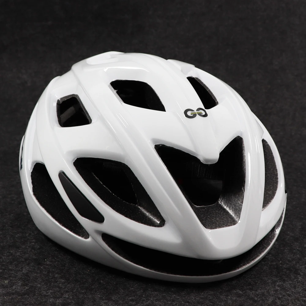 WAGGON 2022 New Ultralight Bicycle Helmet Aero Mountain MTB Safety Cap Cycling Helmet For Women Men Racing Bike Equipments