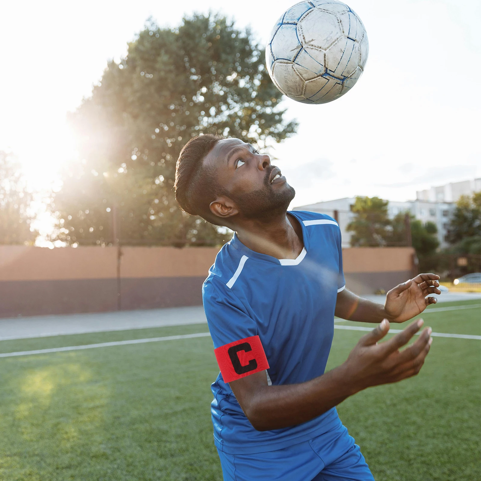 6pcs 캡틴 완장 축구 팀 리더 조정 가능한 스포츠 플레이어 밴드 농구 야구 하키를위한 내구성 축구 완장