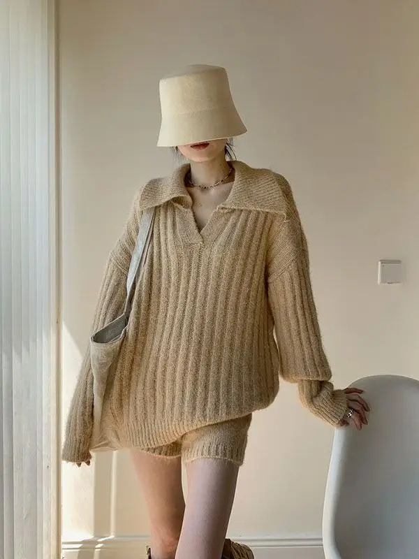 

Autumn Winter Knitted Set New Loose Slimming Simple Casual Sweater Shorts Two-Piece Set Fashionable Versatile Comfortable Wom...