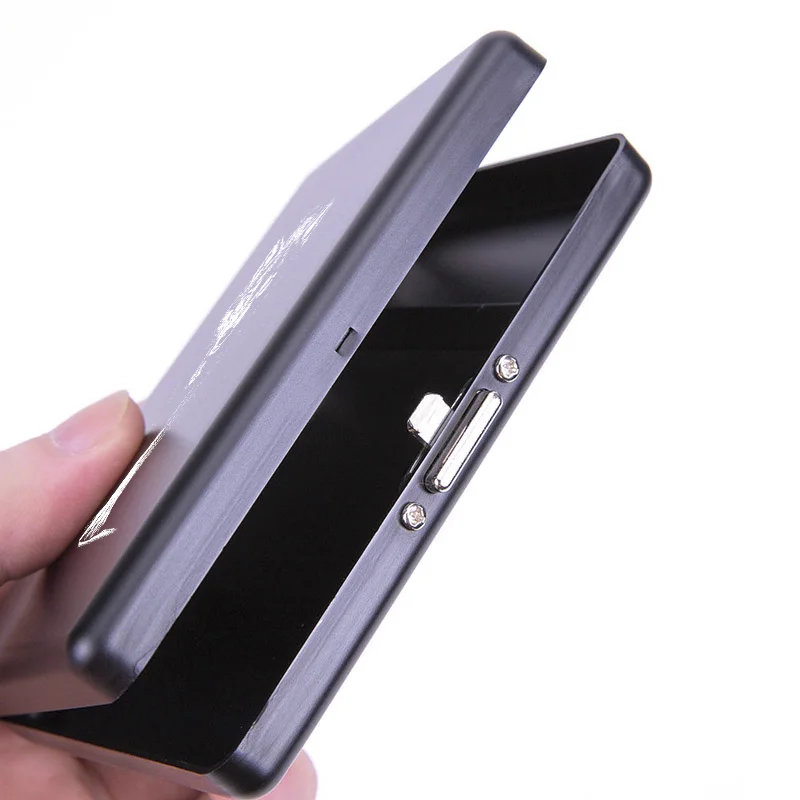 Retro Aluminium Alloy Cigarette Case for Regular, King Size 20 Capacity Cigarettes Boxes Man Smoker Gift