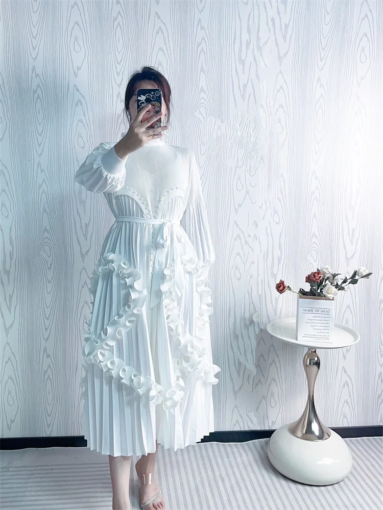 

Miyake Elegant Pleated Belt Dress Women Round Neck Floral Sleeves Fungus Spliced Solid Dress Fashion Party 2025 New
