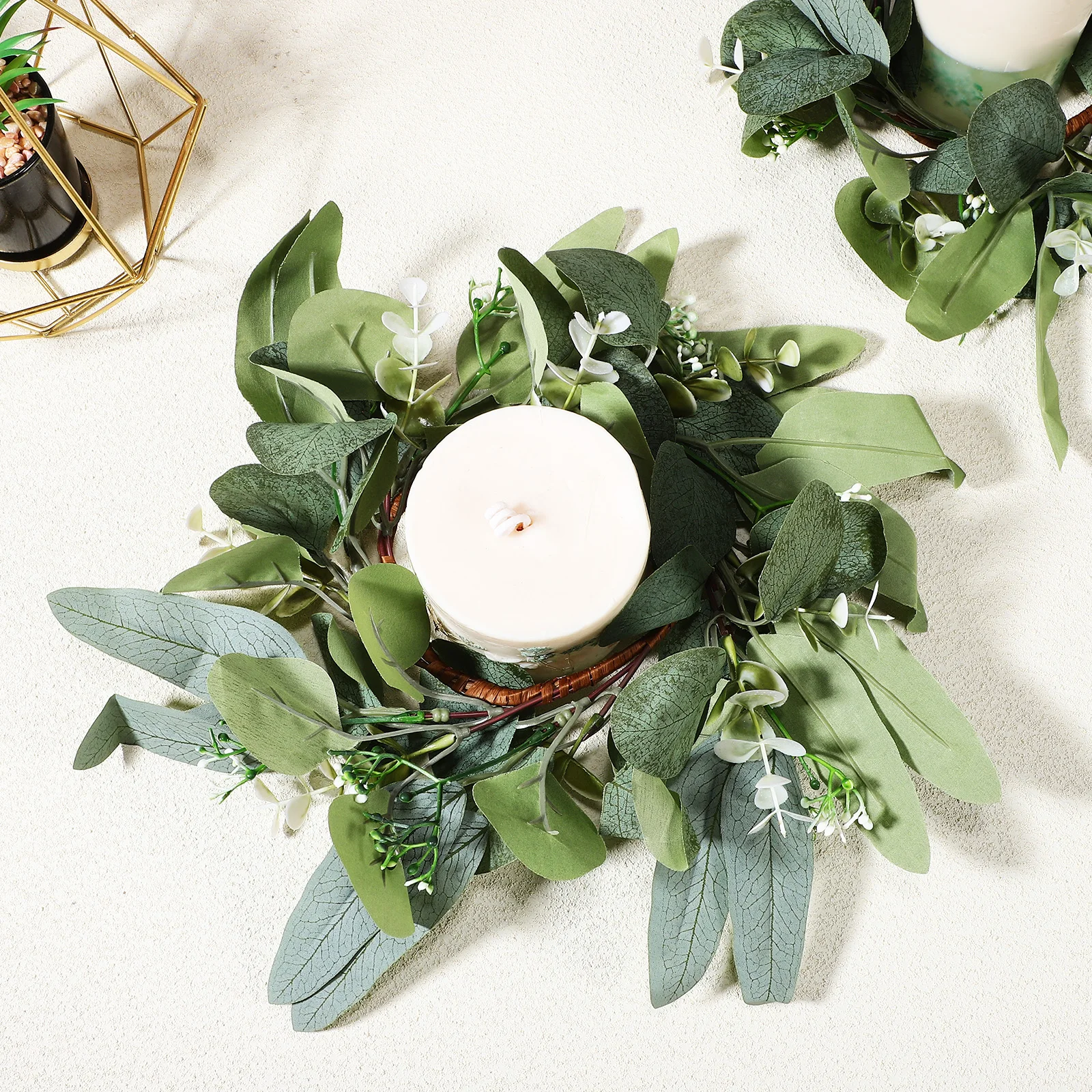 

2Pcs Artificial Eucalyptus Wreath Ring Exquisite Craftsmanship Festival Tabletop Decoration Safe Washable