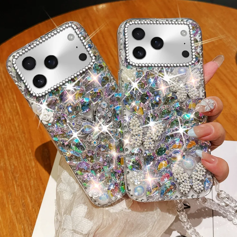Glitzernde Schmetterling-Handyhülle mit Strass für iPhone 18 17 16 Pro Max 15 14 13 12 11 Pro Diamant-Rückseite Kristall-Lanyard – Detail 1