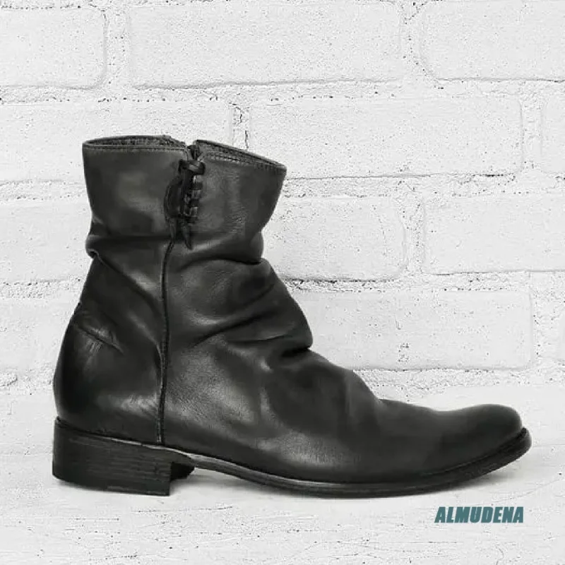 Vintage Black Leather Men's Ankle Boots Round Toe Side Zipper Low Heel Casual Soft Wrinkled Leather Fashion Shoes
