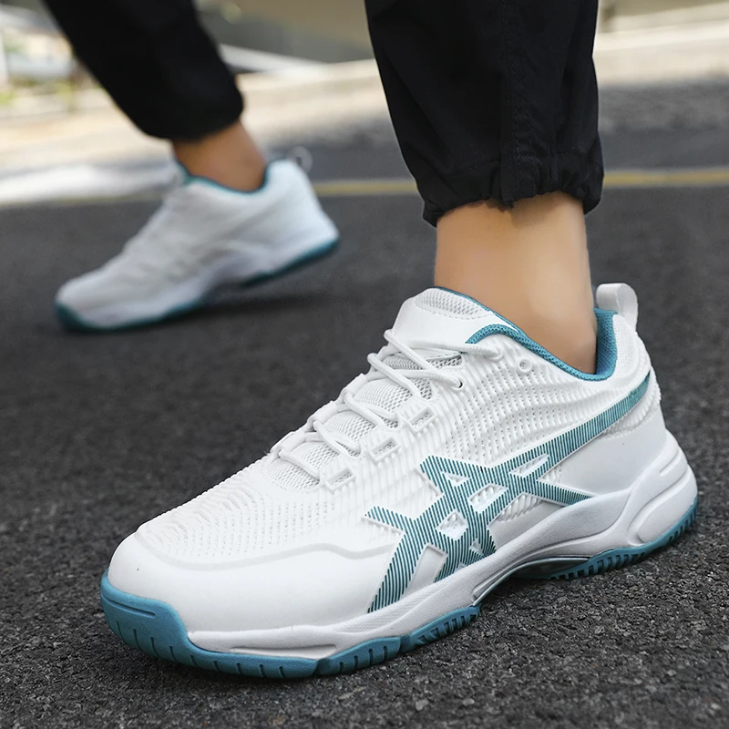 Men Women Badminton Shoes Table Tennis Shoes for Volleyball Handball Sports Sneakers Anti-Skid Mesh Breathable Field Training view 3