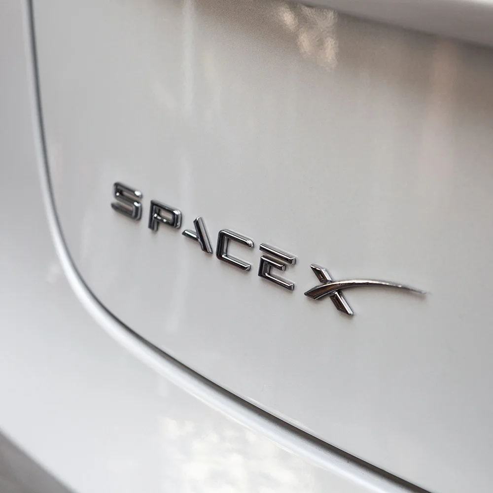 Car 3D Zinc Alloy Rear Sticker SpaceX Dual Motor Emblem Stickers for Tesla Model 3 S X Y Decals 2025 Tesla Auto Accessories