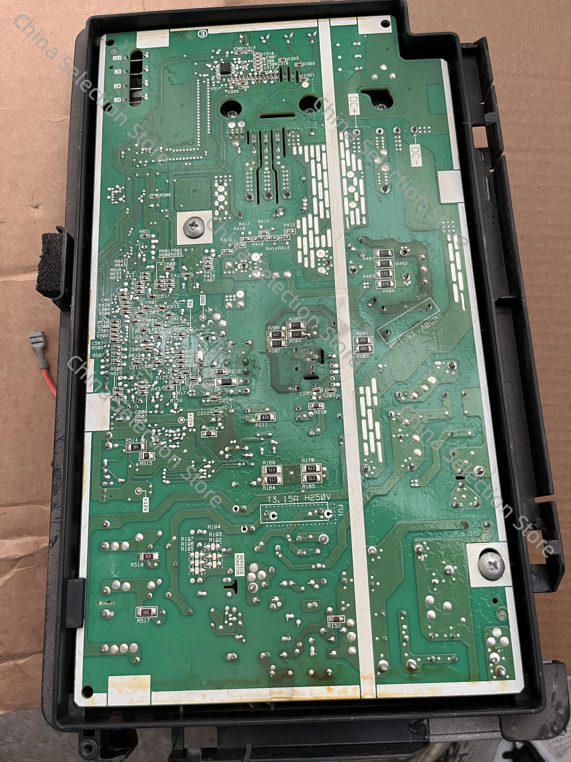 

Основная плата машины Daikin 1,5 2P271899-1/6, 3 шт., 2824-71, детали для разборки, завернутые на машине