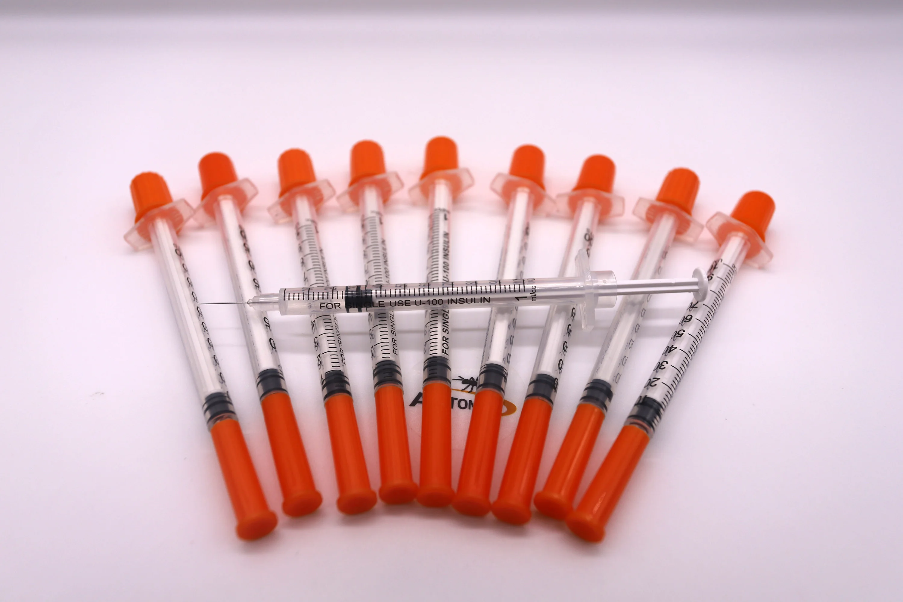 0.3/0.5/1ML Disposable Plastic Veterinary Syringe Orange Cap Sterile Insulin Syringe With Needles For Pet Farm Animal