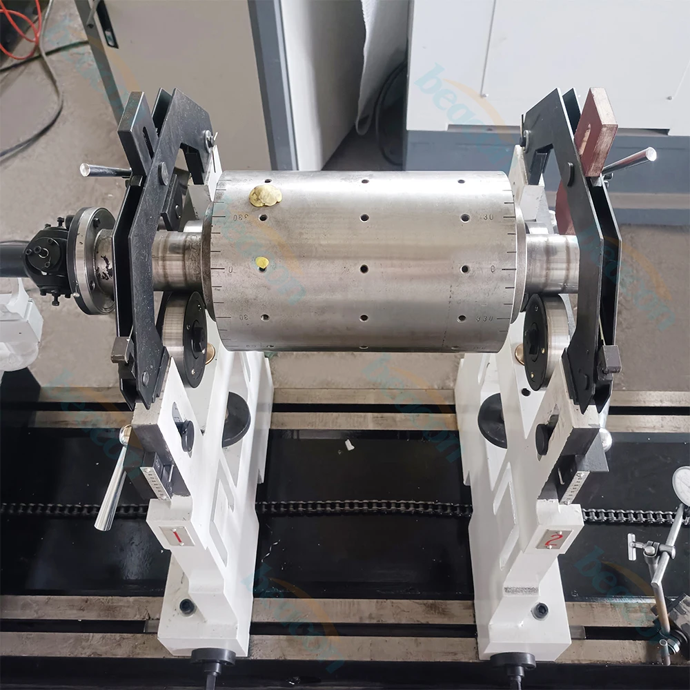 YYW-300S Universal Joint Balancing Machine Dynamic Belt Driven Rotor Roller Dynamic Balance Correct for Dynamic Testing