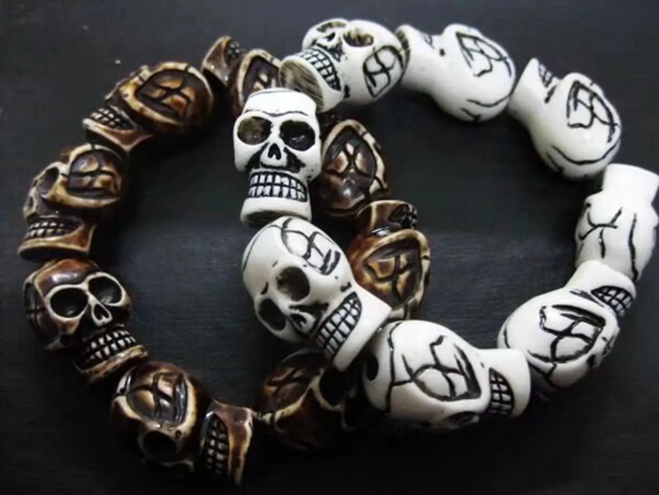 بيع 2 قطع الجمجمة الرجال سوار الحد الياك العظام المواد العظام الفن خمر أساور للرجل