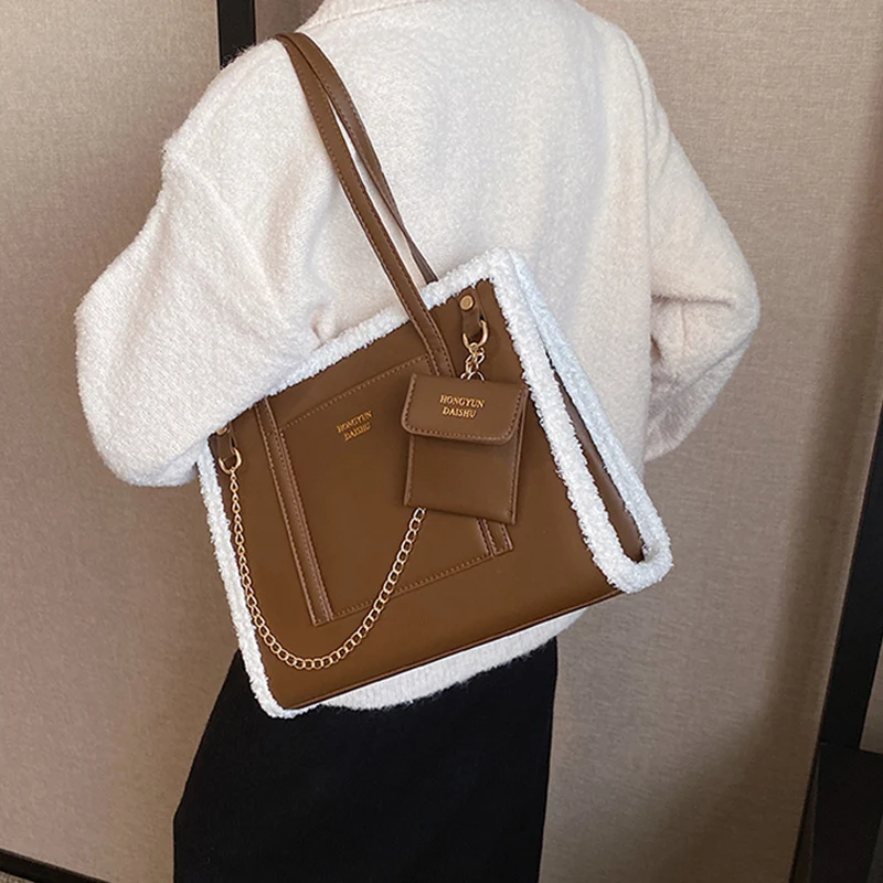 Autumn Winter Large Capacity Tote Bag Fashion Plush Splicing Handbags Korean Vintage Versatile Chain Shoulder Bag Trend