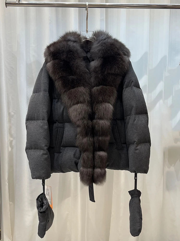 2026 Winter New Style Fox Fur Collar Goose Down Jacket for Women, Short, Waist-cinching, Belt-up Thickened Warm Wool Coat