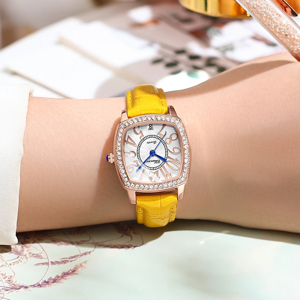 นาฬิกาข้อมือผู้หญิงโรสโกลด์นาฬิกาแฟชั่นหรูหราประดับเพชรนาฬิกาข้อมือควอตซ์สแตนเลสกันน้ำพร้อมปฏิทิน
