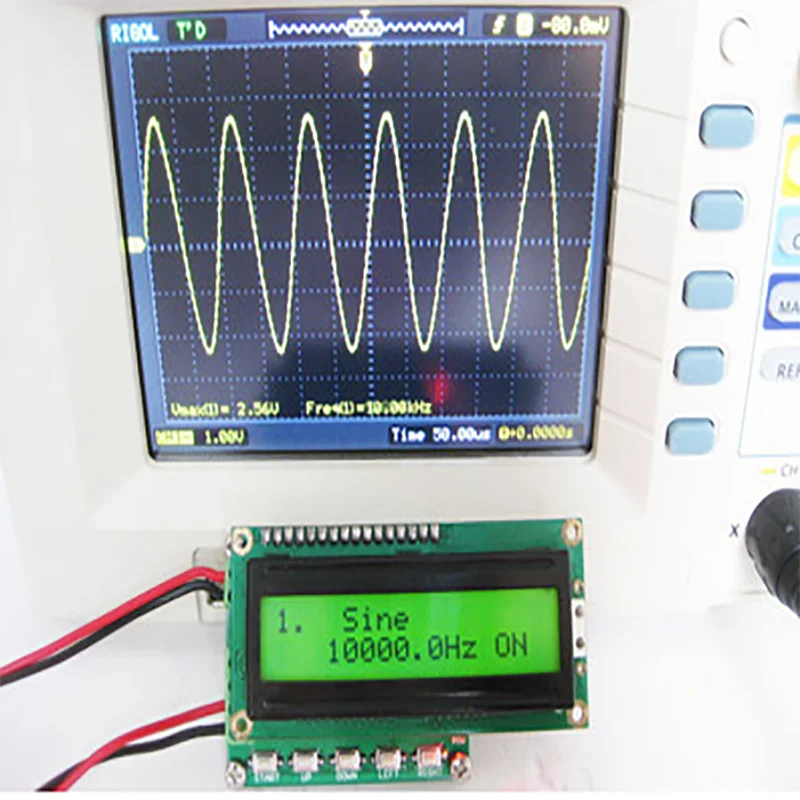 

DDS720 new version of DDS signal generator is stronger than m328 function generator 0.1hz~100khz