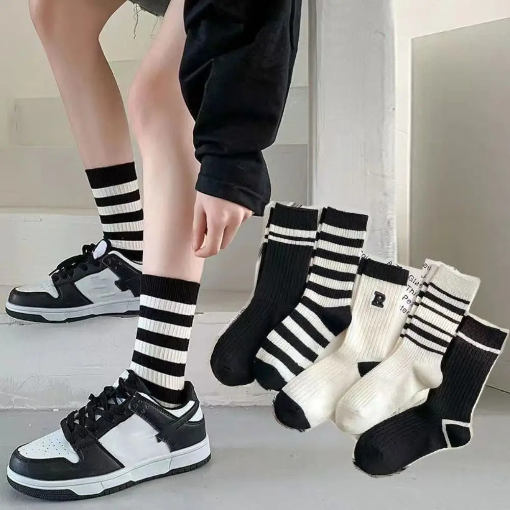 Women Socks Autumn Simple Casual Black White Striped Pile Socks For Girls Breathable Middle Tube Letter Embroidery Cotton Soft